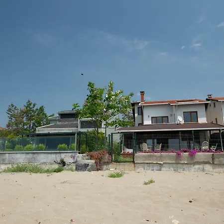 Kumburgaz Resting House